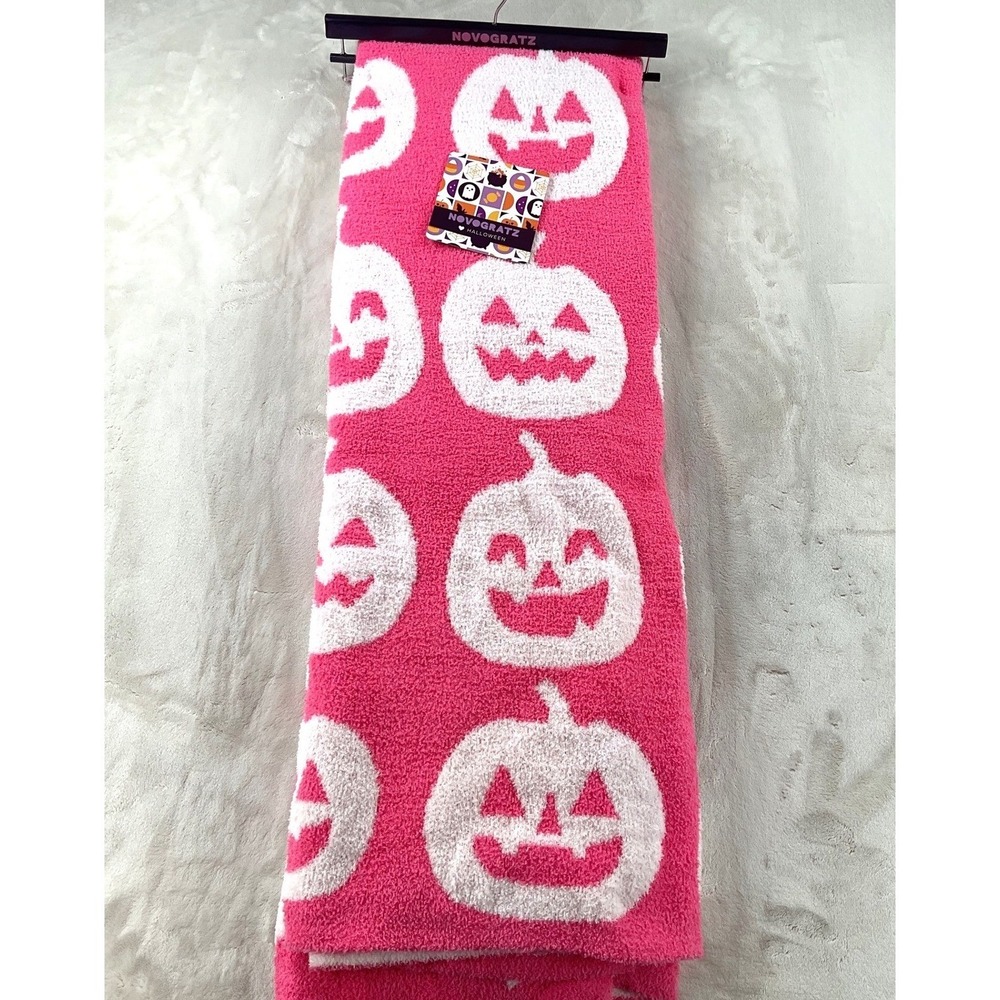Novogratz Pink Halloween Pumpkin Jack-O-Lantern Fuzzy Throw Blanket 50x70 NEW